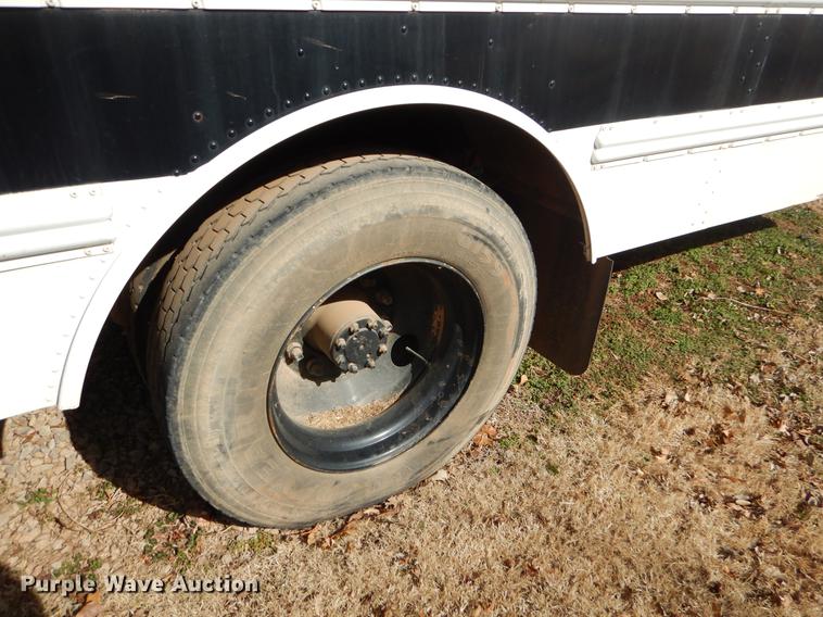 image for item ER9453 1992 International 3800 school bus