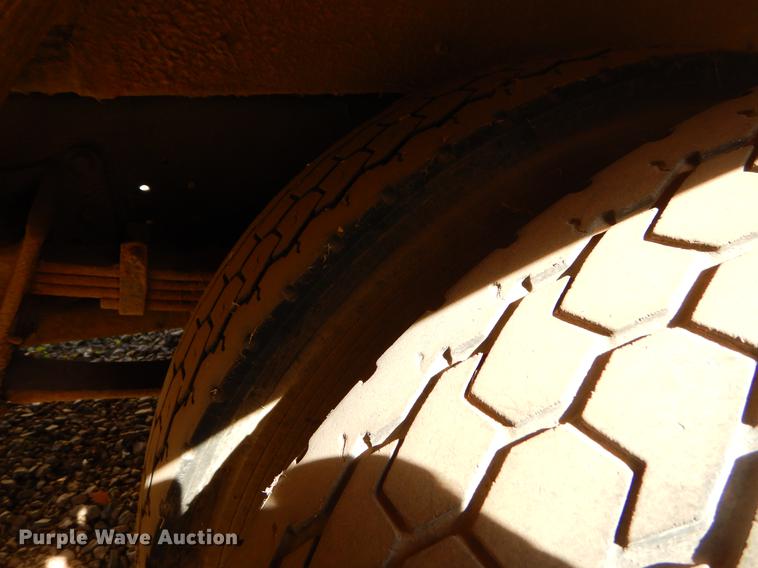 image for item ER9453 1992 International 3800 school bus