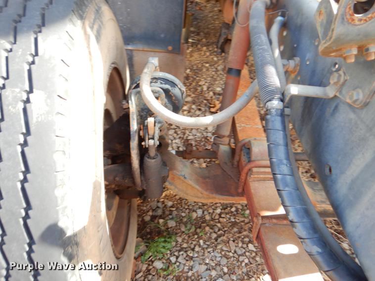 image for item ER9453 1992 International 3800 school bus