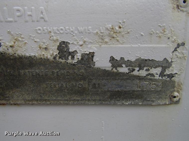 image for item EU9571 1993 International 4900 refuse truck