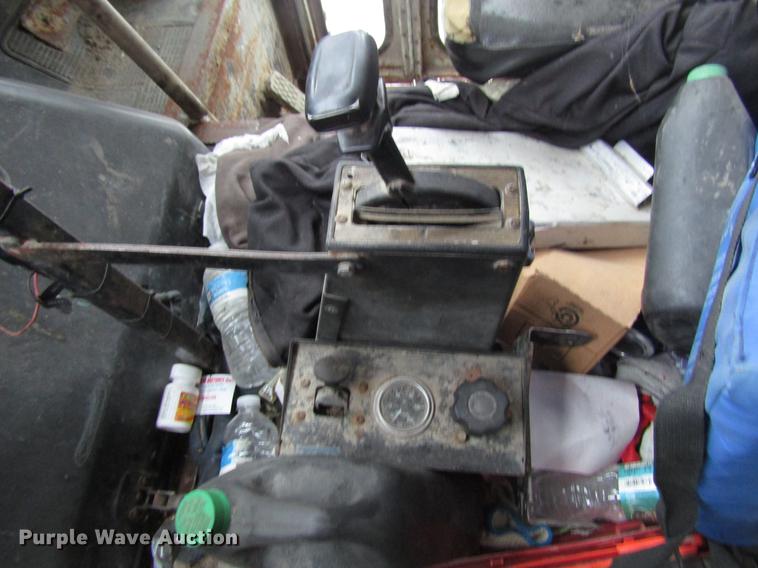 image for item EU9571 1993 International 4900 refuse truck