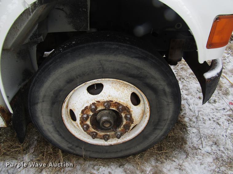 image for item EU9571 1993 International 4900 refuse truck