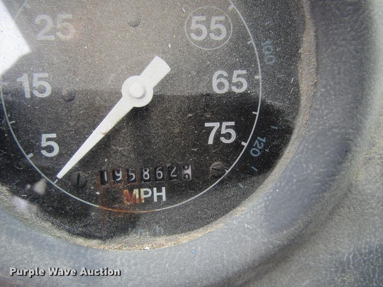 image for item EU9573 1989 Ford LN8000 refuse truck