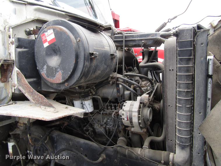 image for item EU9573 1989 Ford LN8000 refuse truck