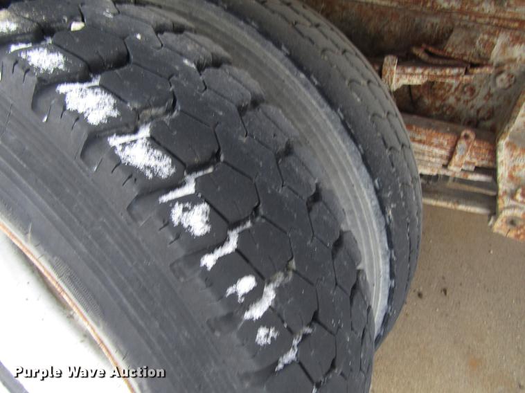 image for item EU9573 1989 Ford LN8000 refuse truck