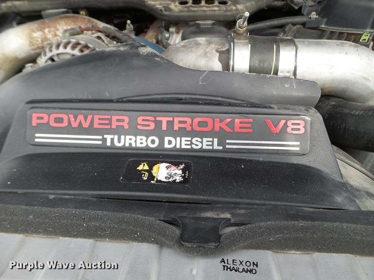 image for item EW9886 2004 Ford F350 Super Duty Crew Cab pickup truck