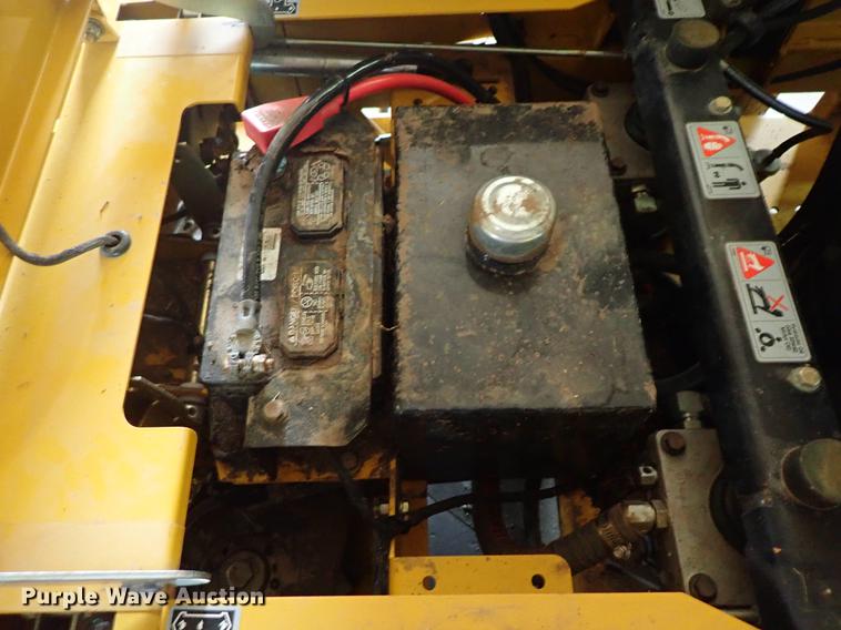 image for item FH9583 Hustler Super Z ZTR lawn mower