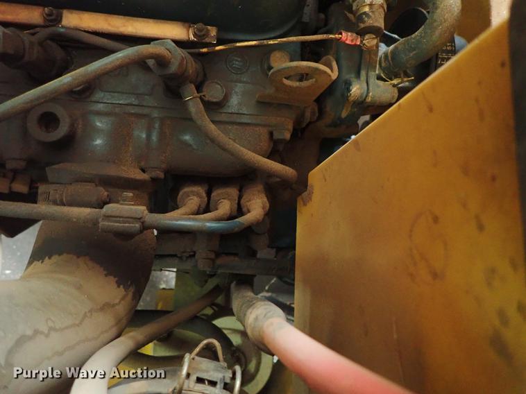 image for item FH9584 Hustler 3400 ZTR lawn mower