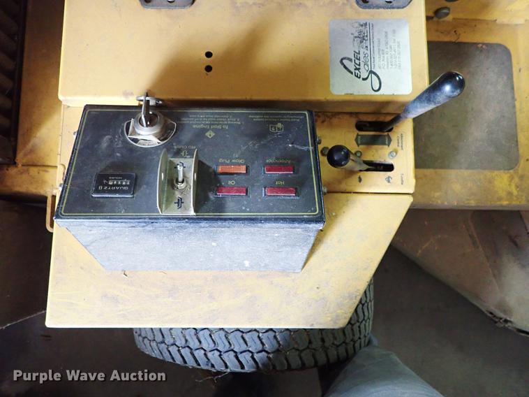 image for item FH9584 Hustler 3400 ZTR lawn mower