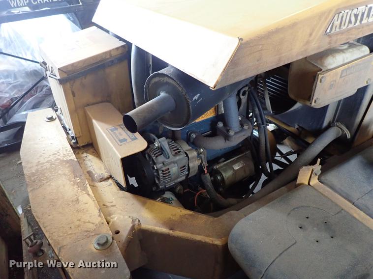 image for item FH9584 Hustler 3400 ZTR lawn mower