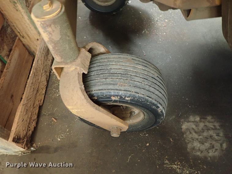 image for item FH9584 Hustler 3400 ZTR lawn mower