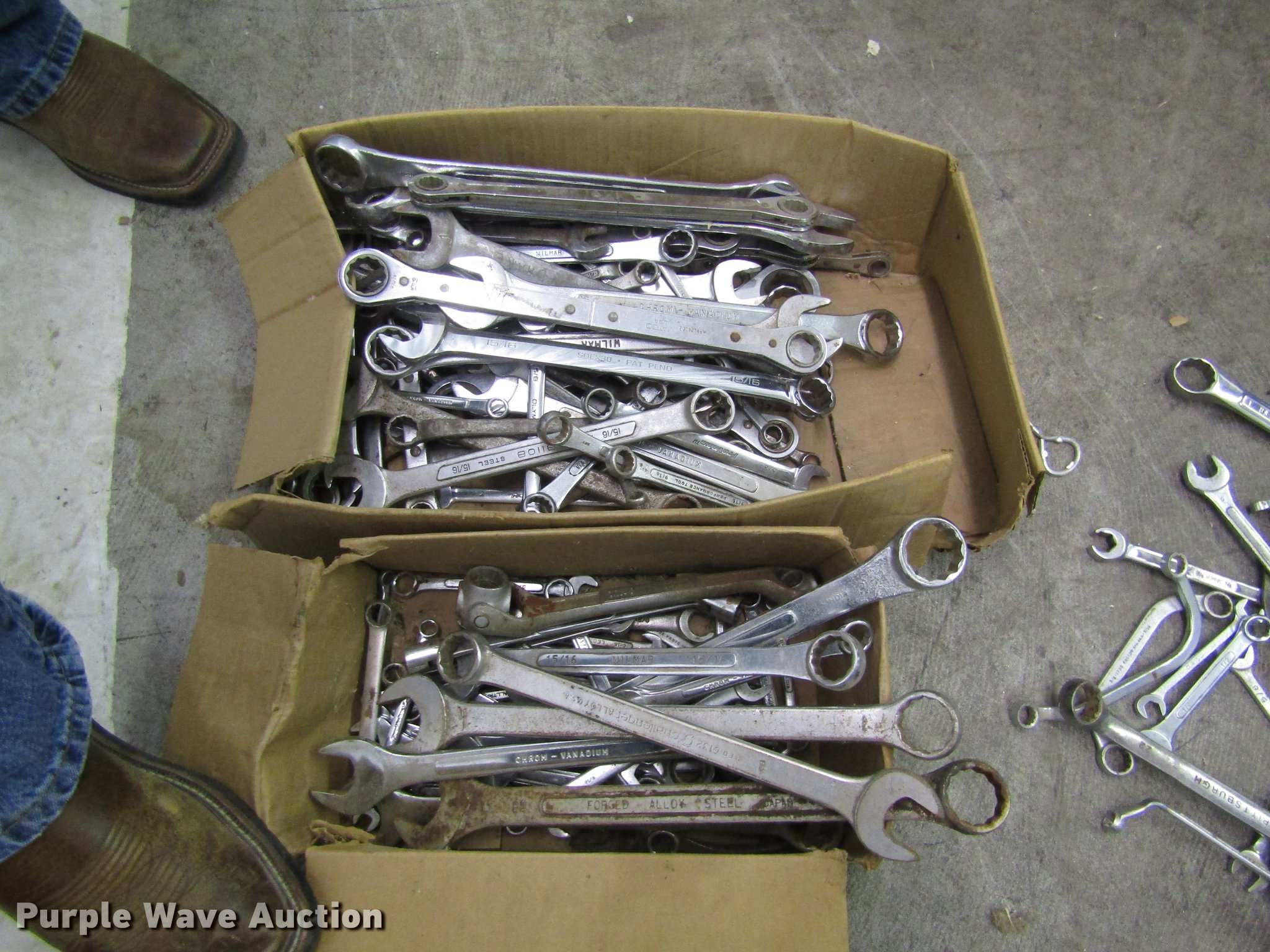 Wrenches in Russell, KS | Item EH9362 sold | Purple Wave