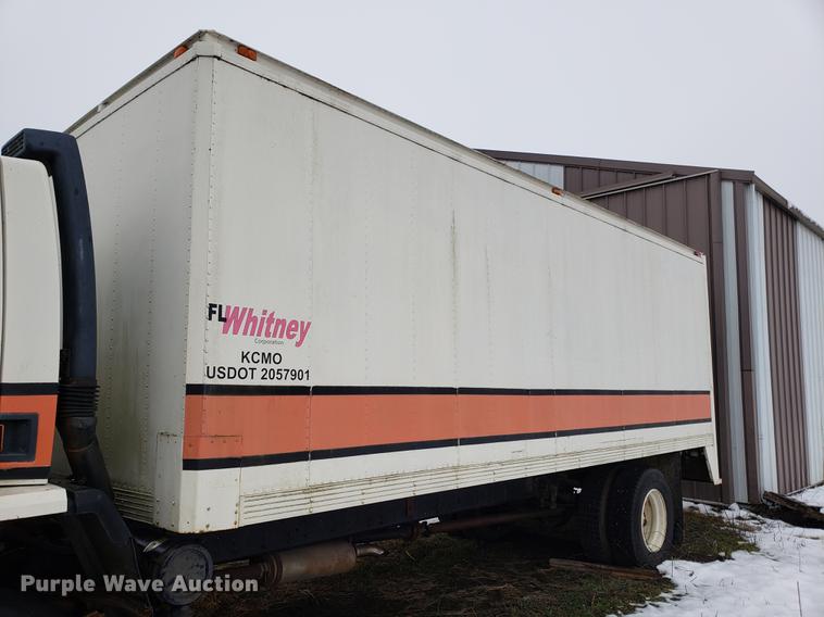 image for item AV9336 1986 Ford CF6000 box truck