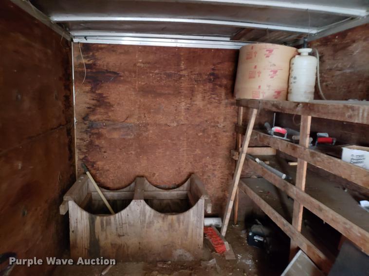 image for item AV9336 1986 Ford CF6000 box truck