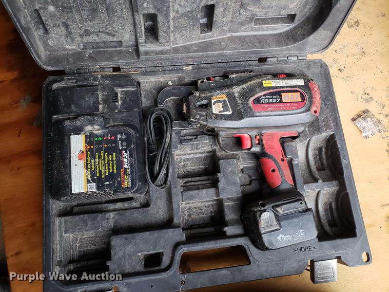 image for item AV9339 Max RB397 re-bar tier