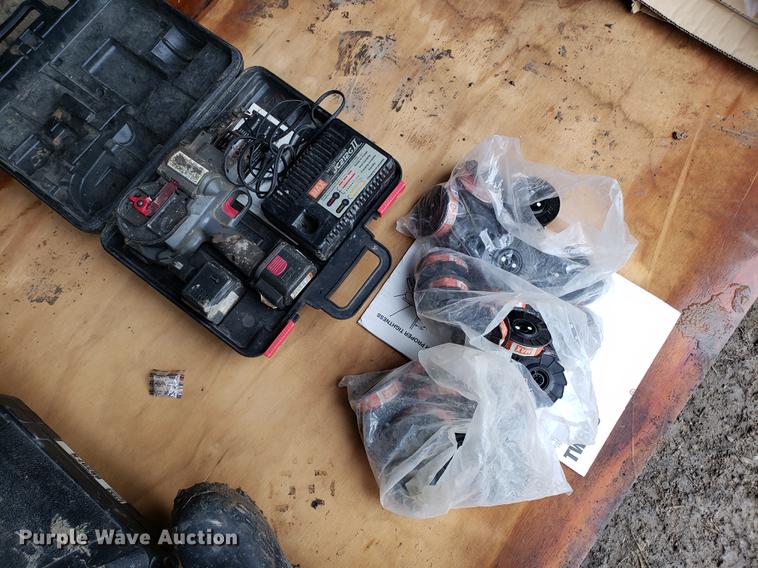 image for item AV9340 Max RB395 re-bar tier