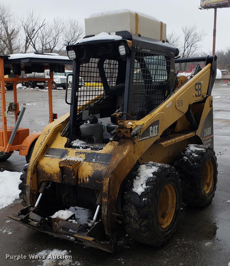 image for item AV9350 2005 Caterpillar 268B skid steer