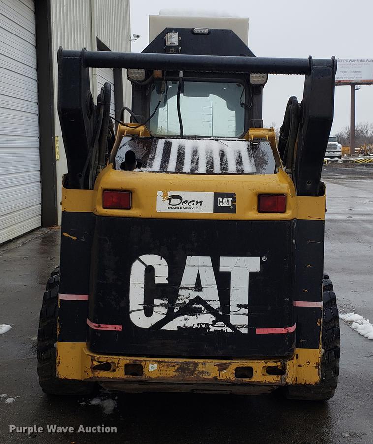 image for item AV9350 2005 Caterpillar 268B skid steer