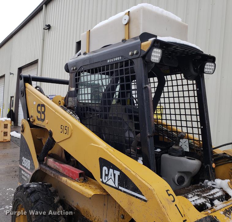 image for item AV9350 2005 Caterpillar 268B skid steer