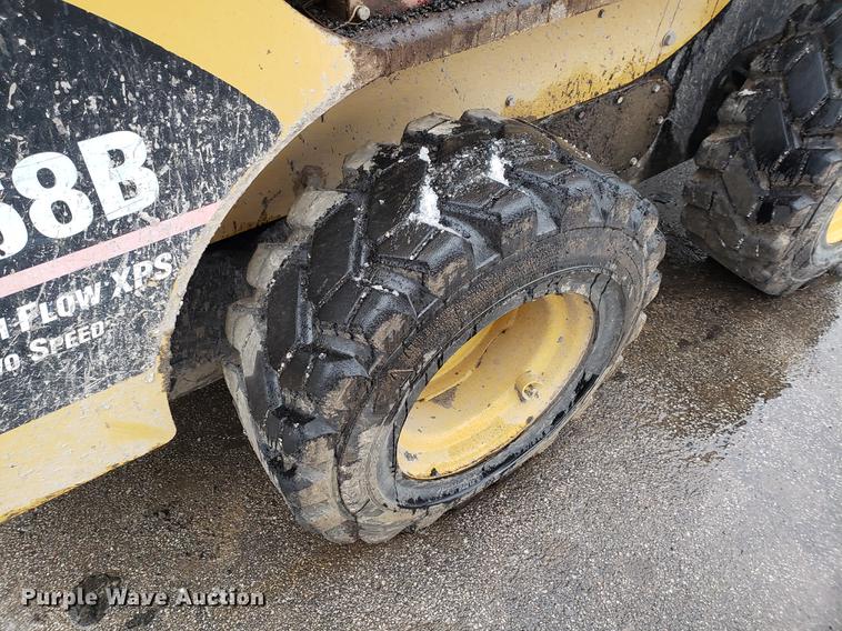image for item AV9350 2005 Caterpillar 268B skid steer