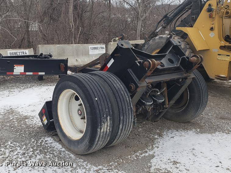 image for item AV9354 2003 Etnyre DRTNSSTD3 low boy equipment trailer