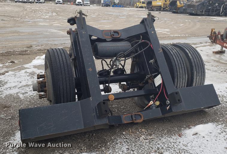 image for item AV9354 2003 Etnyre DRTNSSTD3 low boy equipment trailer