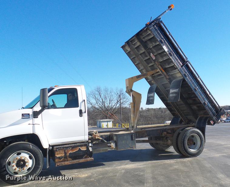 image for item DB2161 2005 GMC C7500 dump truck