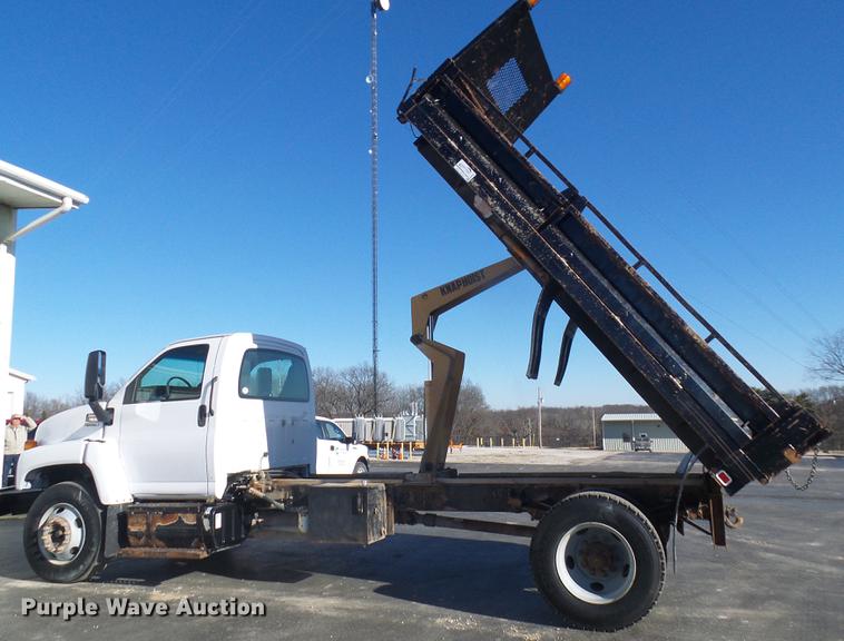 image for item DB2161 2005 GMC C7500 dump truck