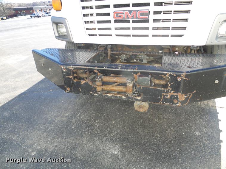 image for item DB2161 2005 GMC C7500 dump truck