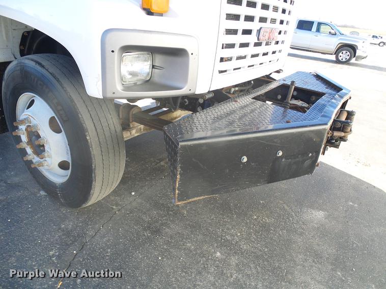 image for item DB2161 2005 GMC C7500 dump truck