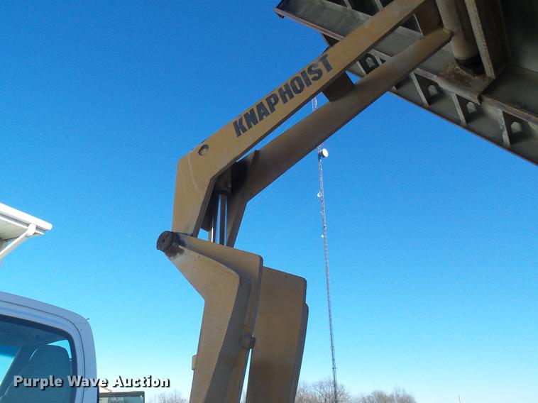 image for item DB2161 2005 GMC C7500 dump truck