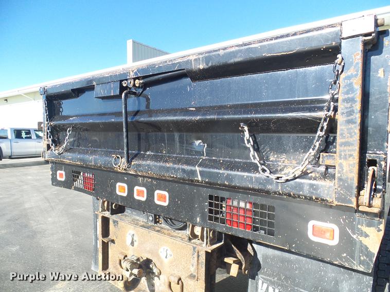 image for item DB2161 2005 GMC C7500 dump truck