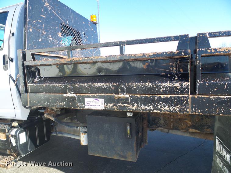 image for item DB2161 2005 GMC C7500 dump truck