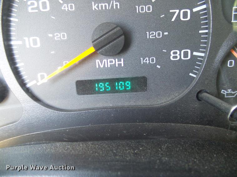 image for item DB2161 2005 GMC C7500 dump truck