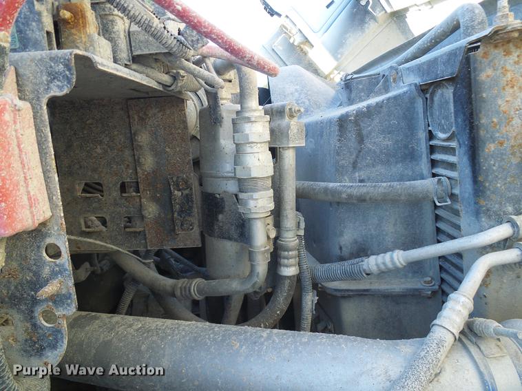 image for item DB2161 2005 GMC C7500 dump truck