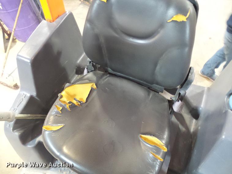 image for item DB2162 2008 Hamm HD12VV double drum vibratory roller