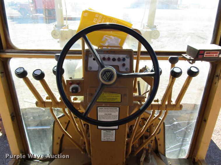 image for item DB6915 1986 Fiat-Allis FG85 motor grader