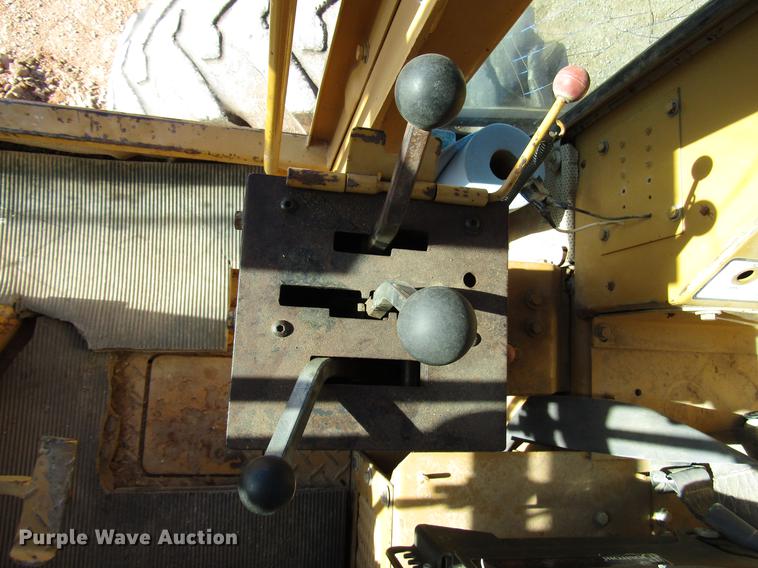 image for item DB6915 1986 Fiat-Allis FG85 motor grader