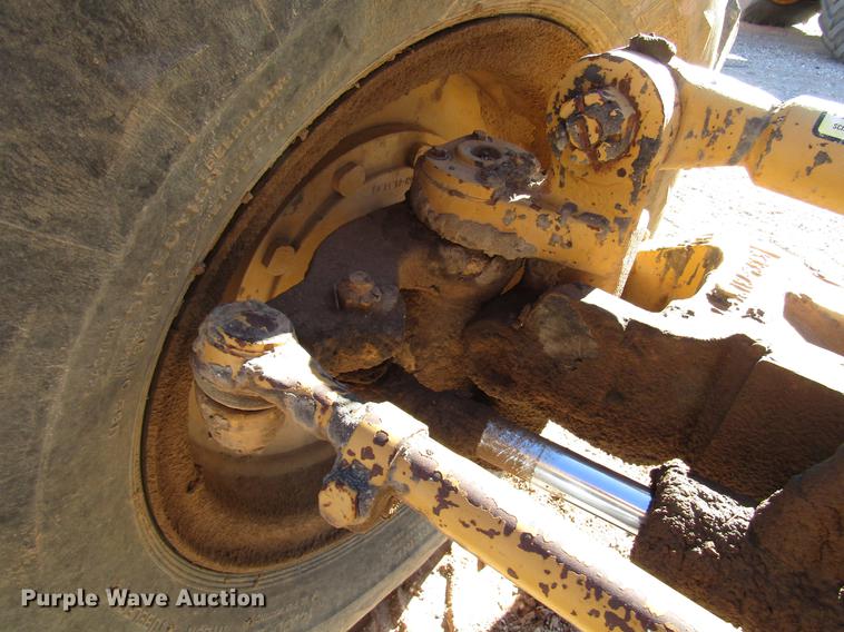 image for item DB6915 1986 Fiat-Allis FG85 motor grader