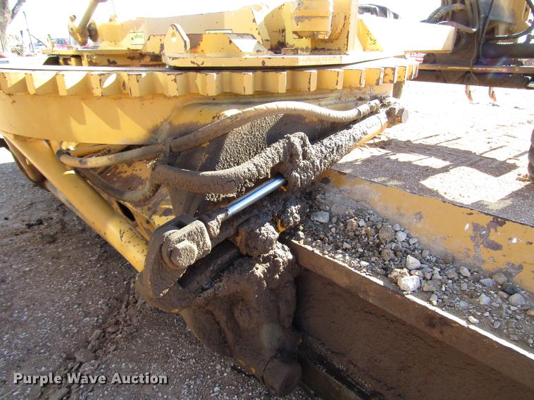 image for item DB6915 1986 Fiat-Allis FG85 motor grader