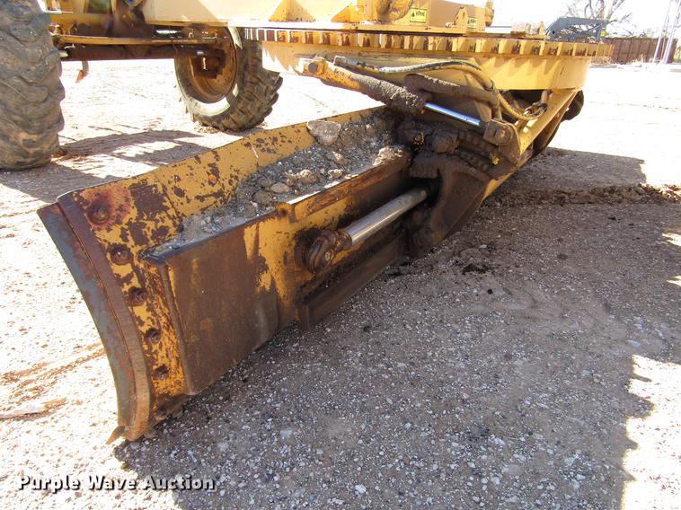 image for item DB6915 1986 Fiat-Allis FG85 motor grader