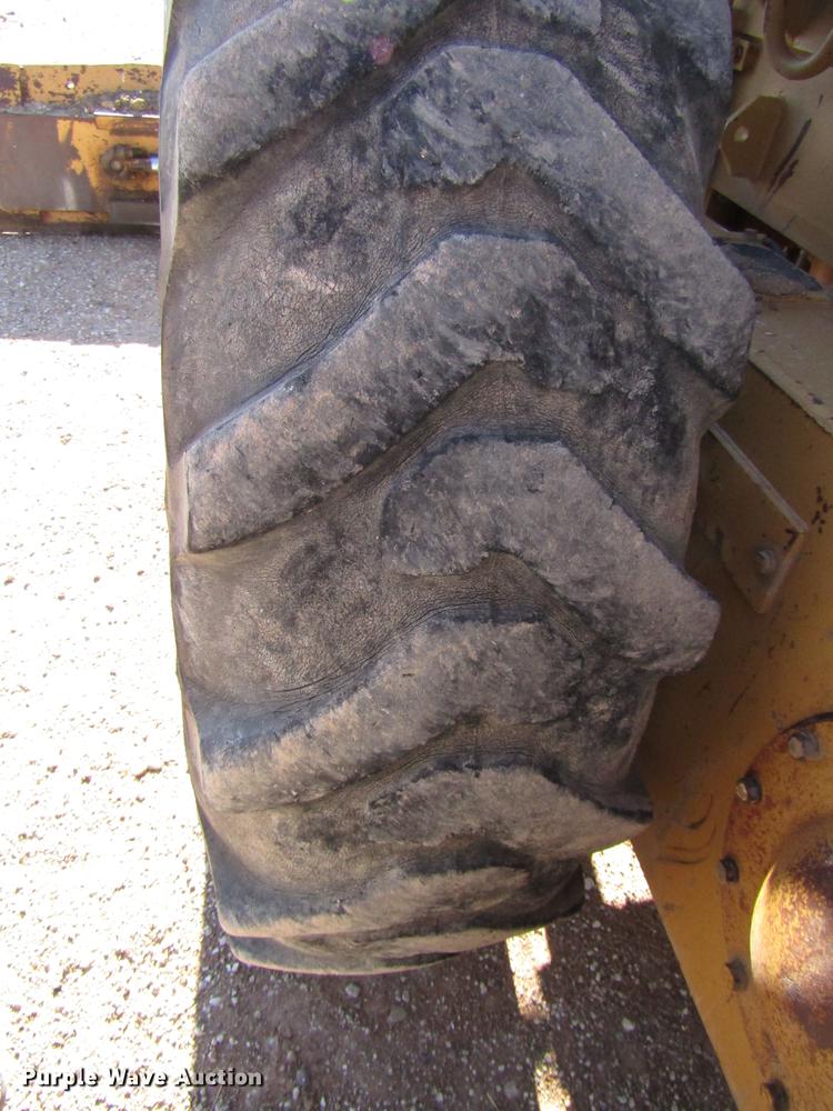 image for item DB6915 1986 Fiat-Allis FG85 motor grader