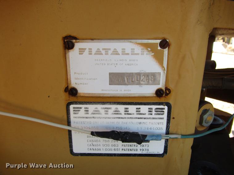 image for item DB6915 1986 Fiat-Allis FG85 motor grader