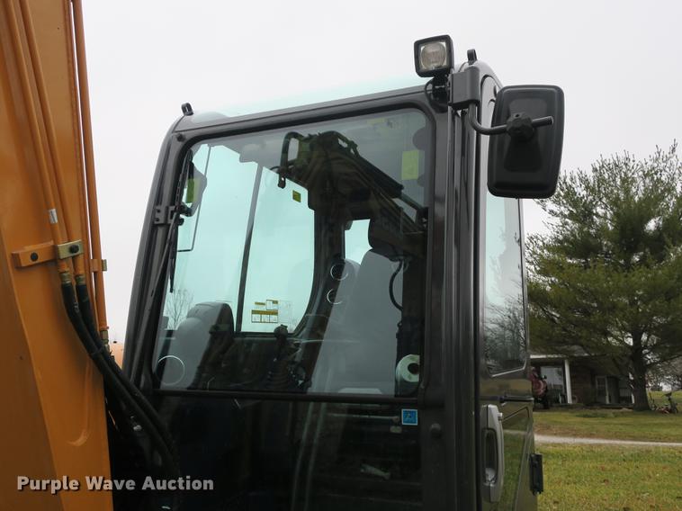 image for item DB8914 2017 Case CX60C mini excavator