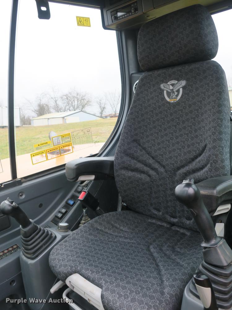 image for item DB8914 2017 Case CX60C mini excavator