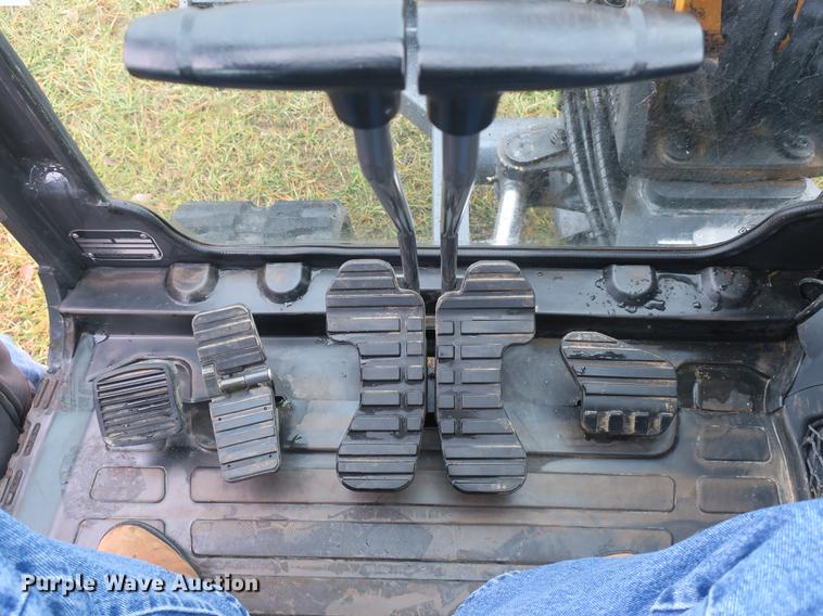 image for item DB8914 2017 Case CX60C mini excavator