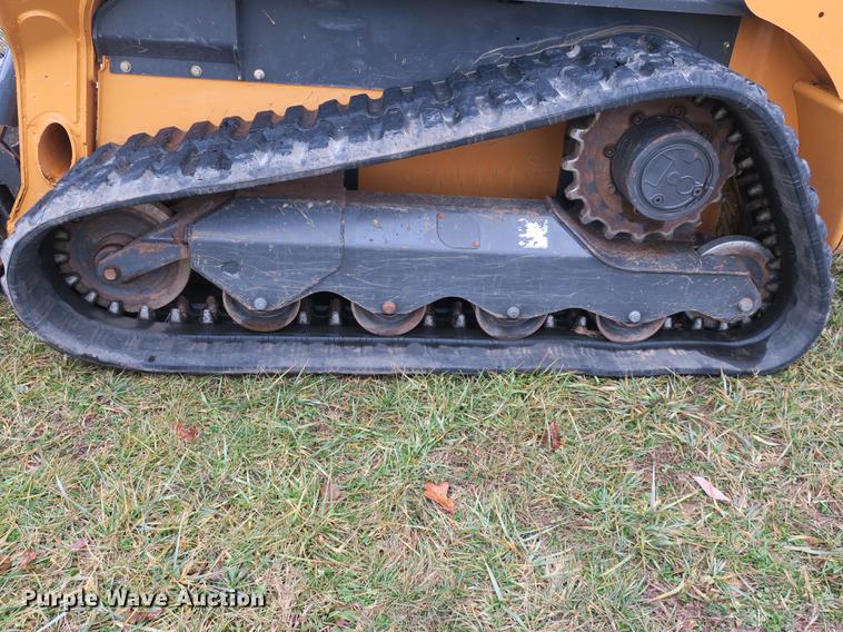 image for item DB8915 2016 Case TV380 skid steer