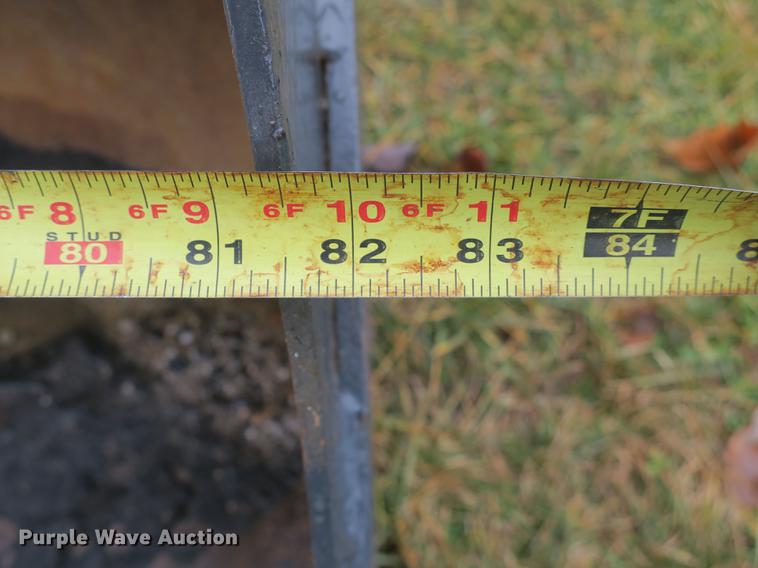 image for item DB8915 2016 Case TV380 skid steer