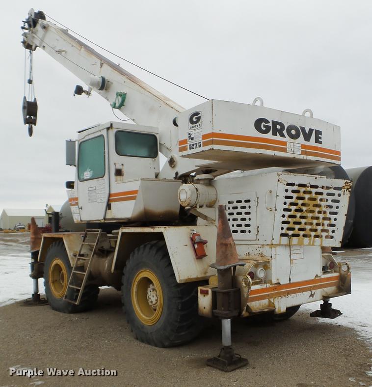 image for item DC4694 1984 Grove 527.5 crane