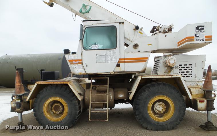 image for item DC4694 1984 Grove 527.5 crane